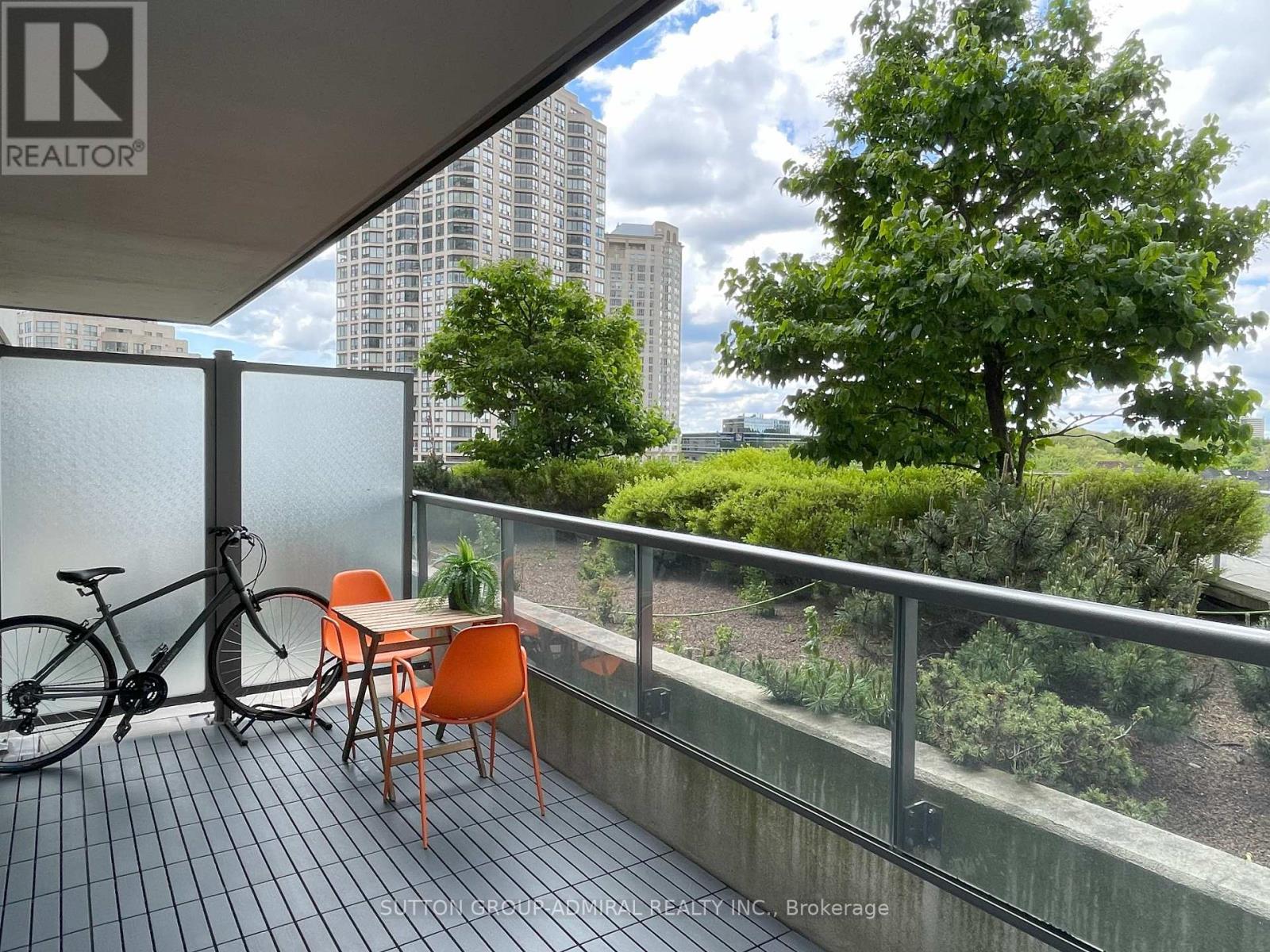 403 - 2240 Lake Shore Boulevard W, Toronto, Ontario  M8V 1A5 - Photo 15 - W12449270