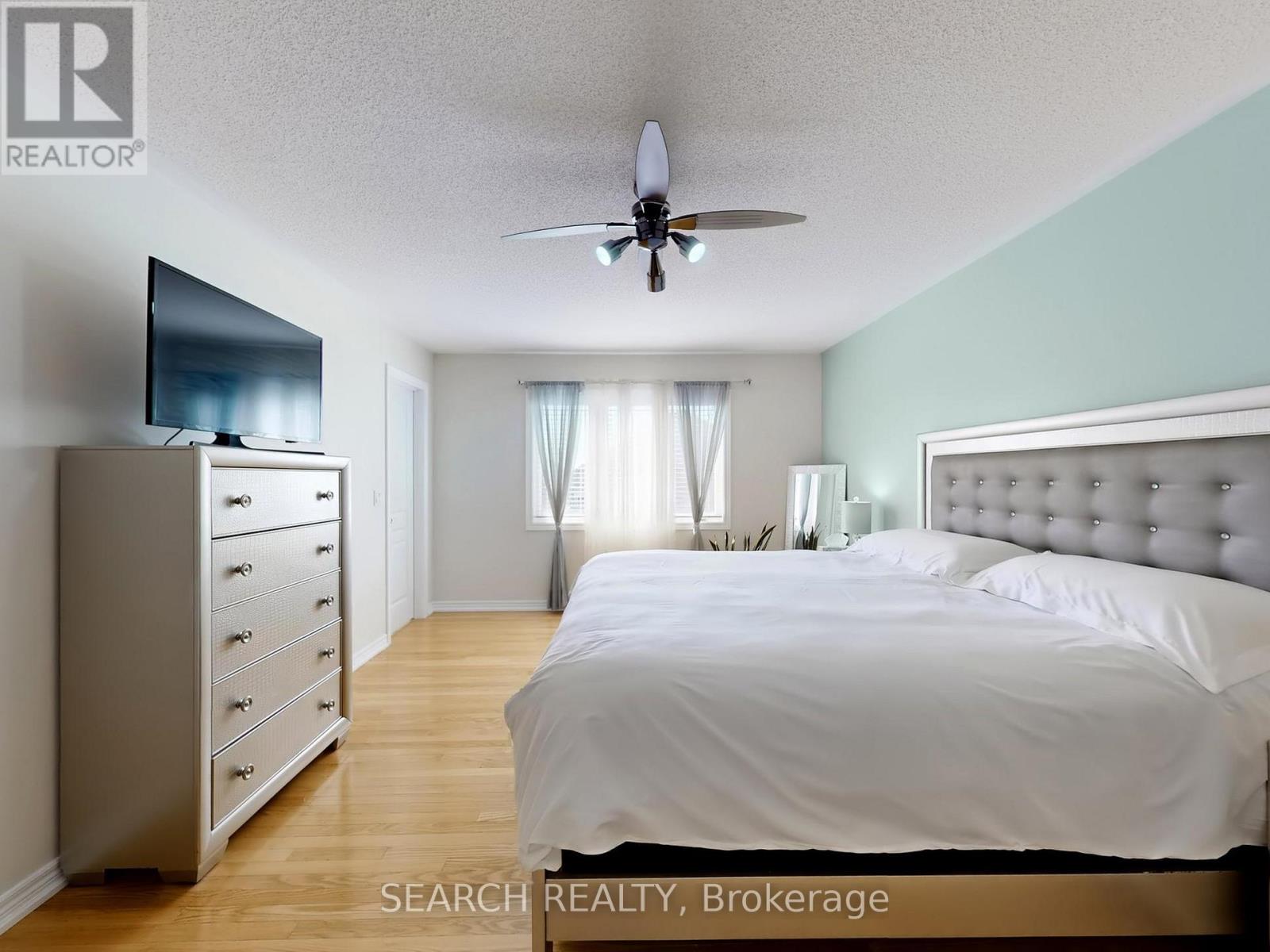 39 Wynview Street, Brampton, Ontario  L6P 3N3 - Photo 21 - W12449277