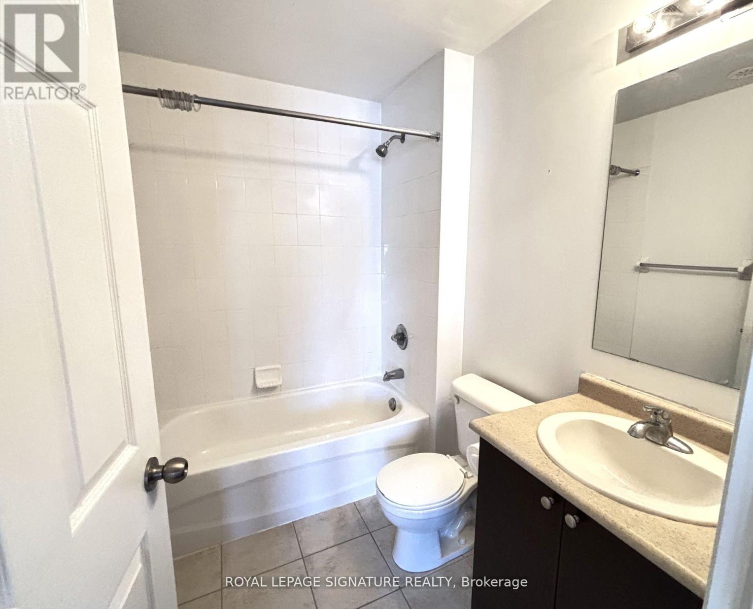 103 - 3055 Thomas Street, Mississauga, Ontario  L5M 0M4 - Photo 9 - W12449285