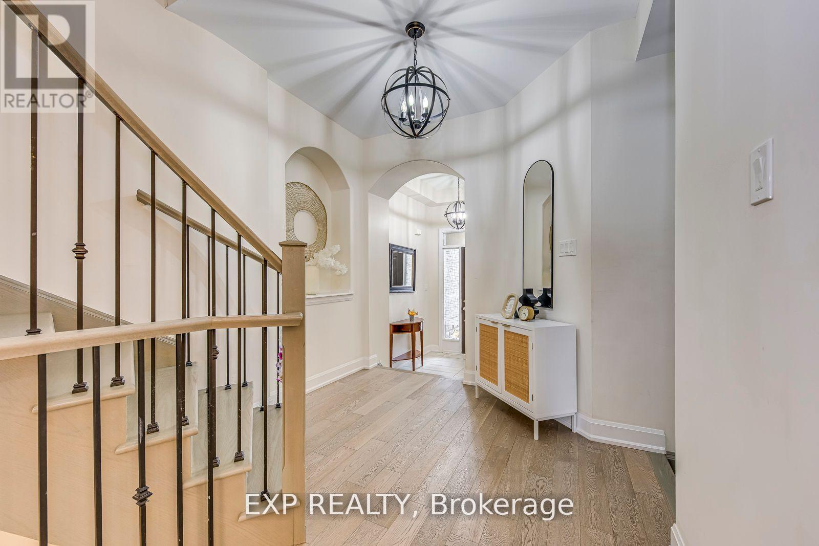 3129 Riverpath Common, Oakville, Ontario  L6M 1P6 - Photo 5 - W12449295