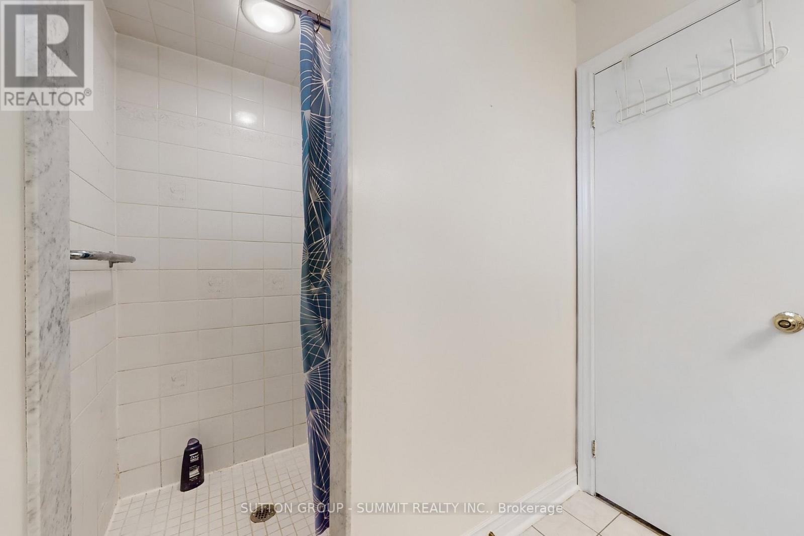 5981 Rayshaw Crescent, Mississauga (Streetsville), Ontario  L5M 2P1 - Photo 39 - W12449296