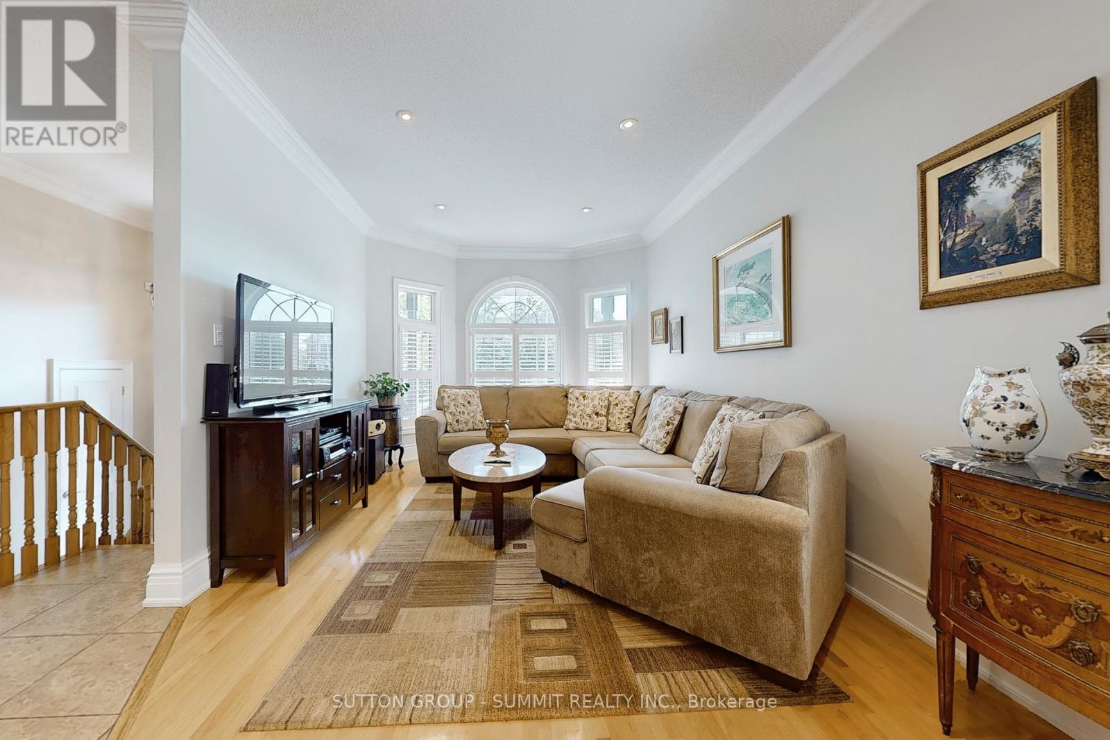 5981 Rayshaw Crescent, Mississauga (Streetsville), Ontario  L5M 2P1 - Photo 5 - W12449296