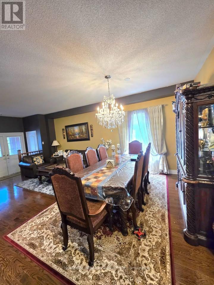 44 Tatra Crescent, Brampton, Ontario  L6Y 0K6 - Photo 15 - W12449305