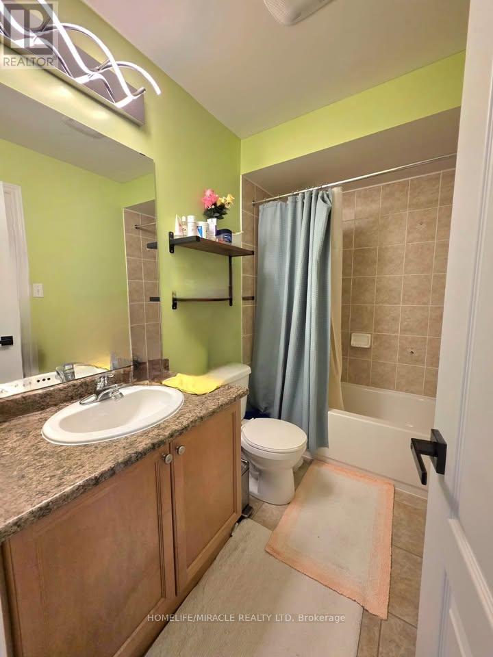 44 Tatra Crescent, Brampton, Ontario  L6Y 0K6 - Photo 22 - W12449305