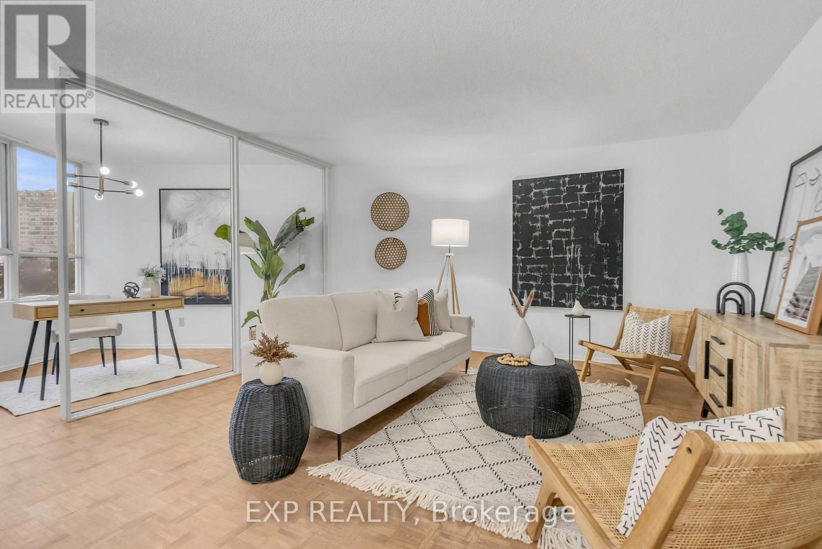 406 - 3700 Kaneff Crescent, Mississauga, Ontario  L5A 4B8 - Photo 11 - W12449311