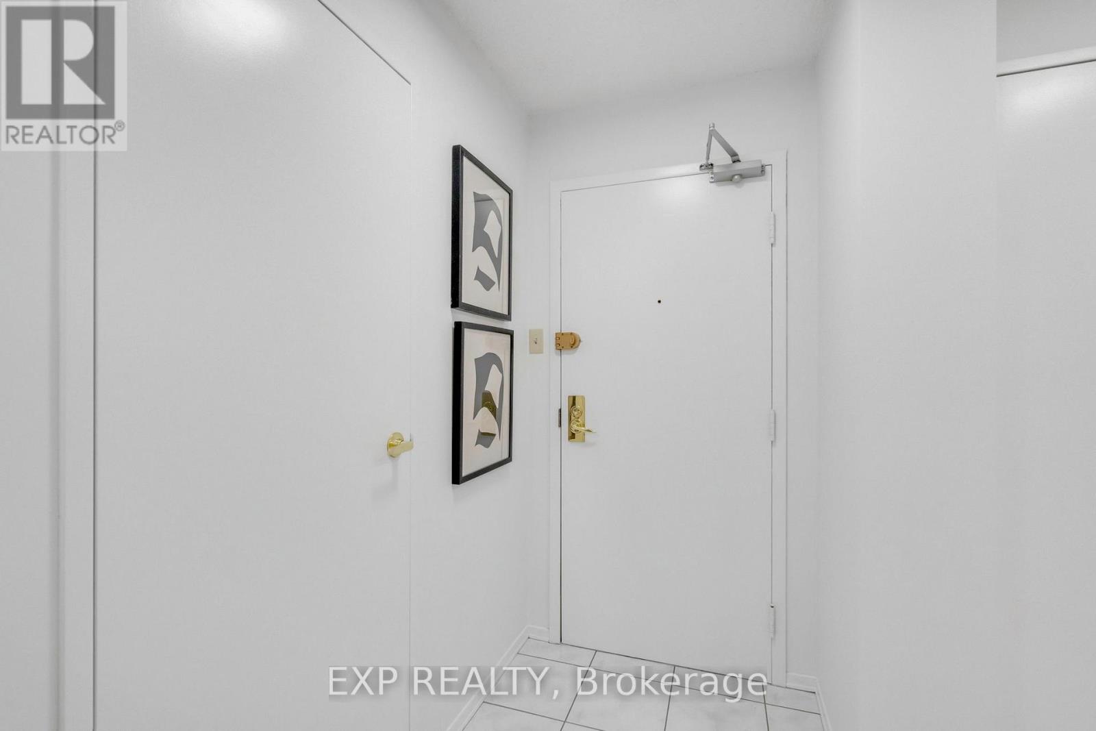 406 - 3700 Kaneff Crescent, Mississauga, Ontario  L5A 4B8 - Photo 29 - W12449311