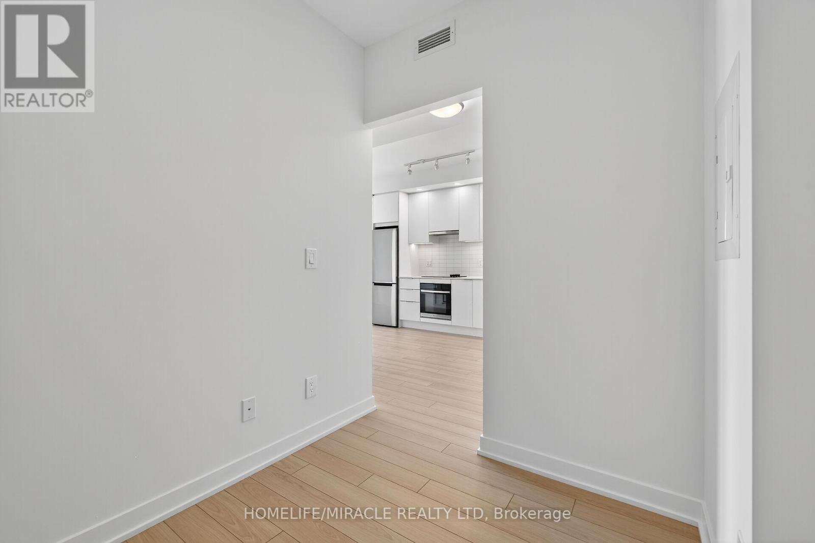 1705 - 3079 Trafalgar Road, Oakville, Ontario  L6H 8C5 - Photo 44 - W12449326