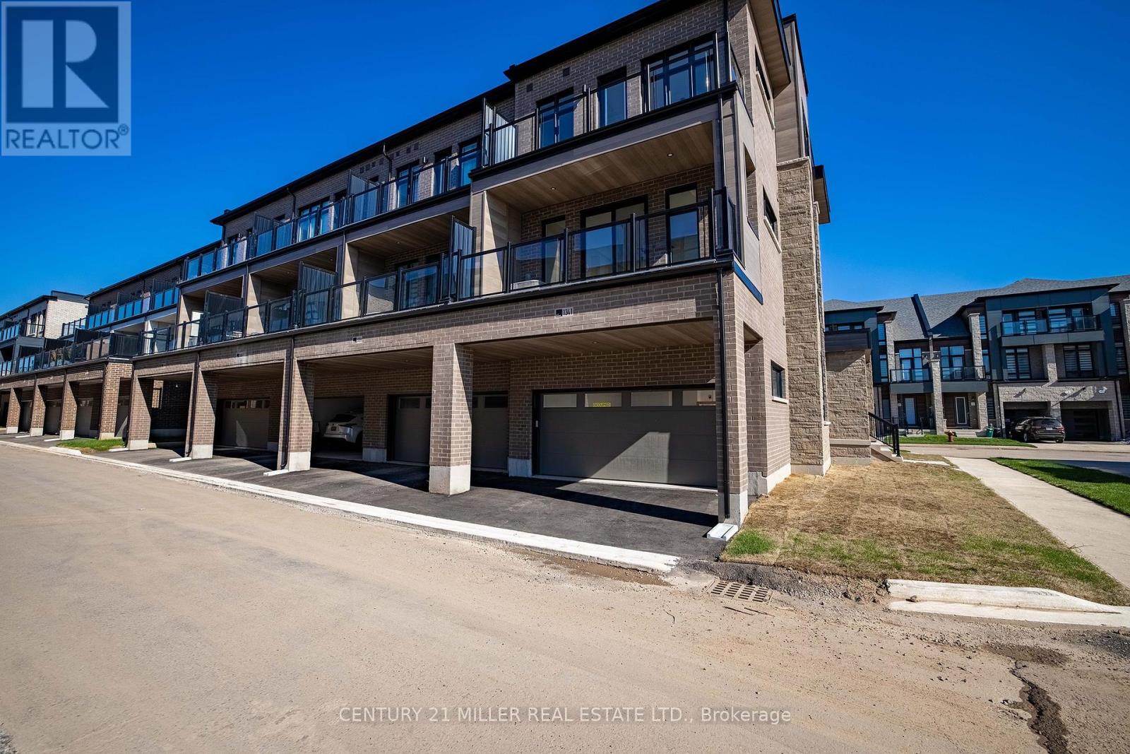 1341 Anthonia Trail, Oakville, Ontario  L6H 7G1 - Photo 26 - W12449333