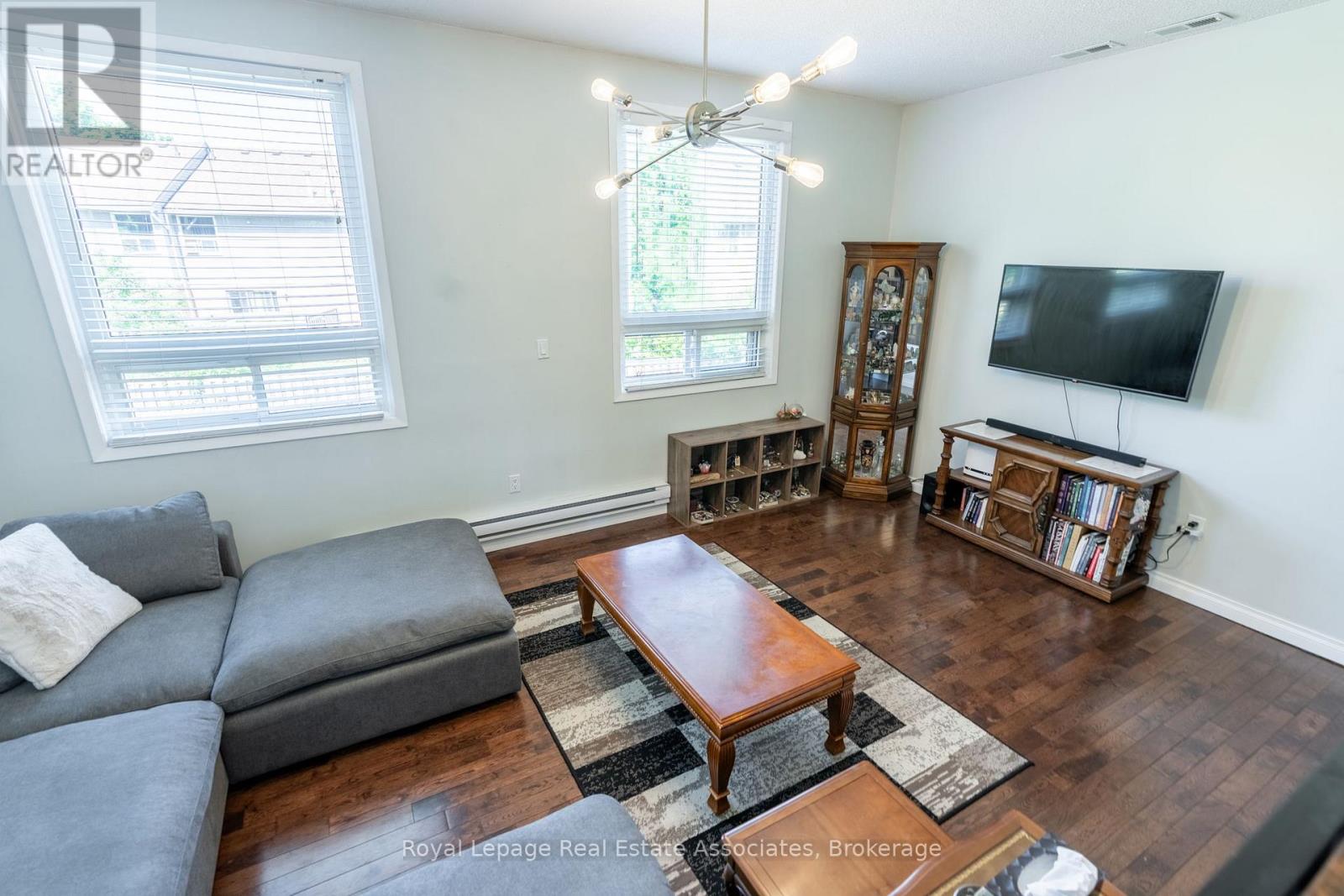 41 - 1250 Limeridge Road E, Hamilton, Ontario  L8W 1P1 - Photo 10 - X12446961