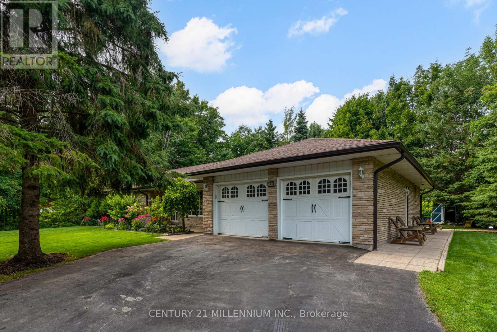 101 Birch Grove, Shelburne, Ontario  L9W 2W3 - Photo 2 - X12449257