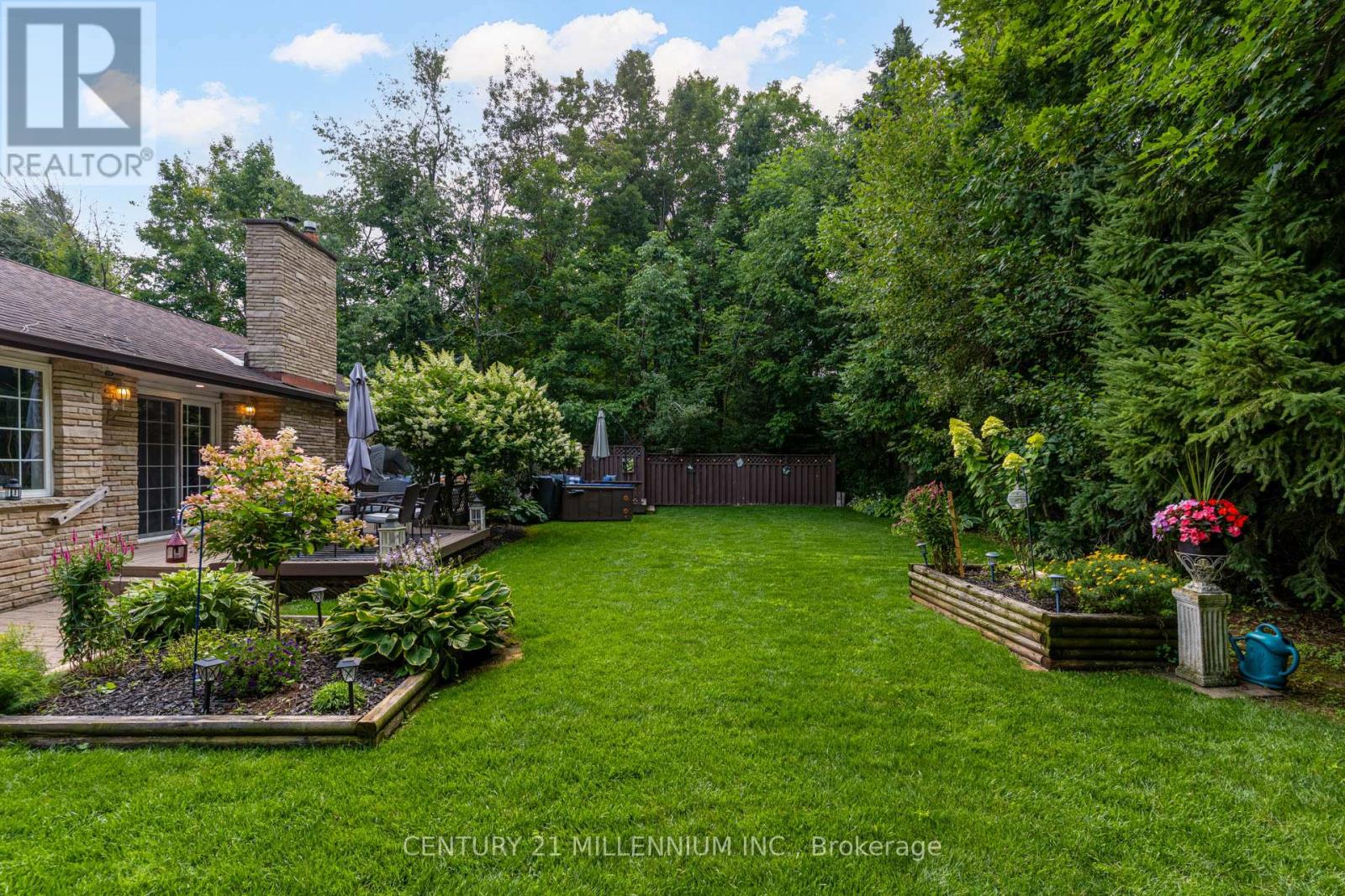 101 Birch Grove, Shelburne, Ontario  L9W 2W3 - Photo 44 - X12449257