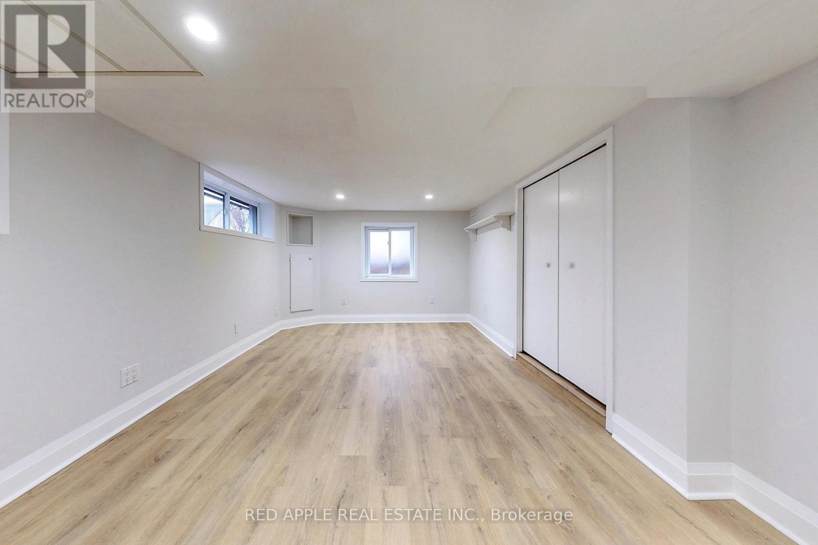 Lower Level - 76 West 1st Street, Hamilton, Ontario  L9C 3C3 - Photo 13 - X12449264