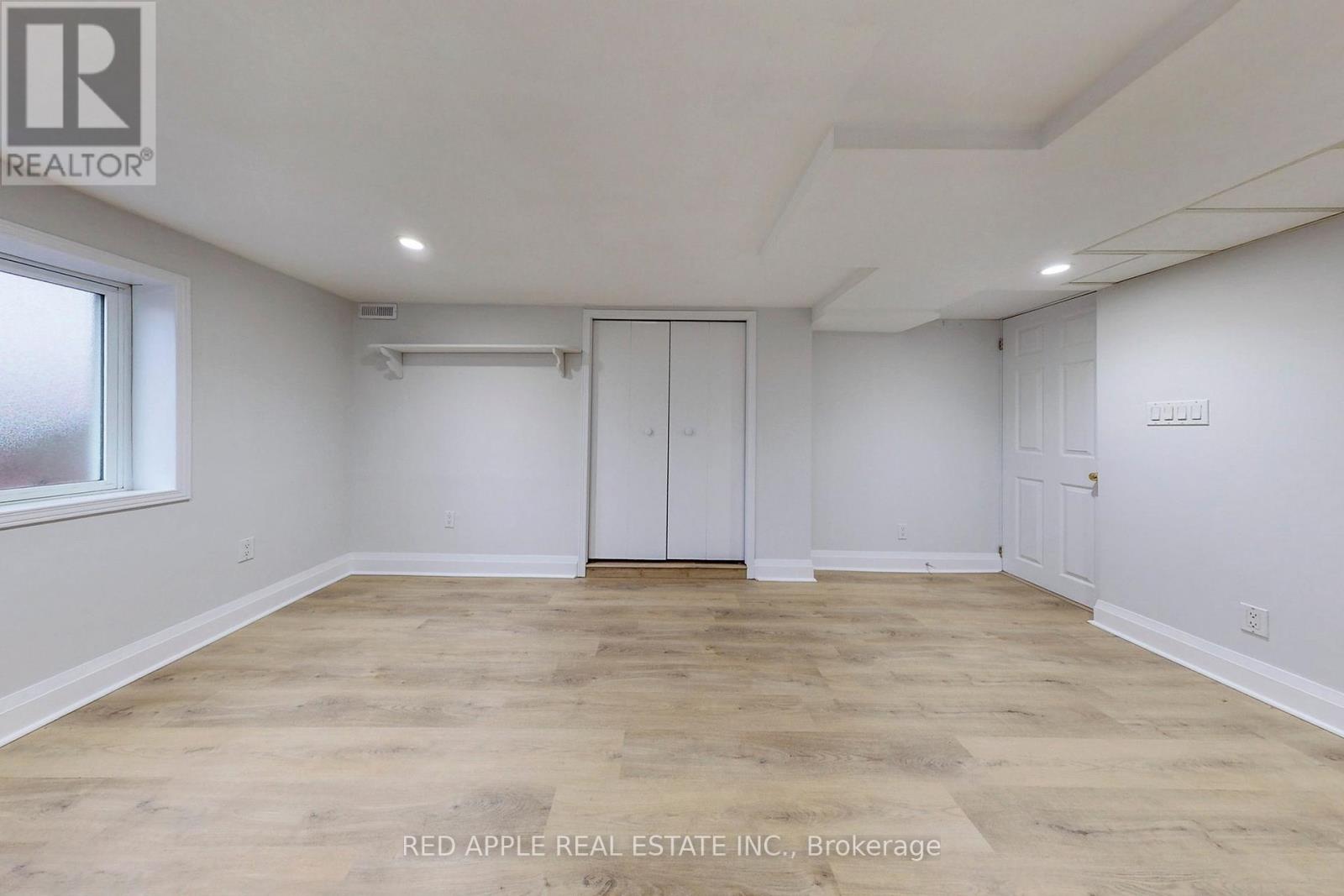 Lower Level - 76 West 1st Street, Hamilton, Ontario  L9C 3C3 - Photo 15 - X12449264