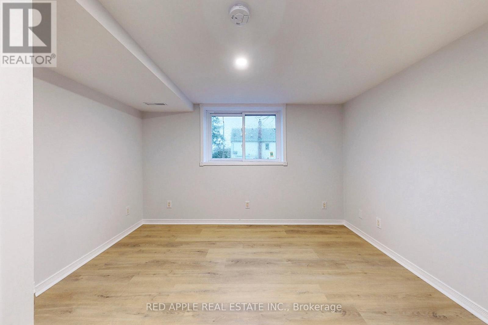 Lower Level - 76 West 1st Street, Hamilton, Ontario  L9C 3C3 - Photo 17 - X12449264