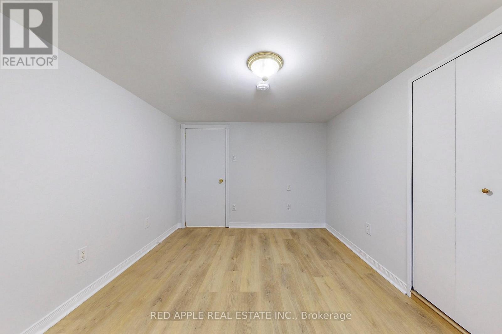 Lower Level - 76 West 1st Street, Hamilton, Ontario  L9C 3C3 - Photo 20 - X12449264