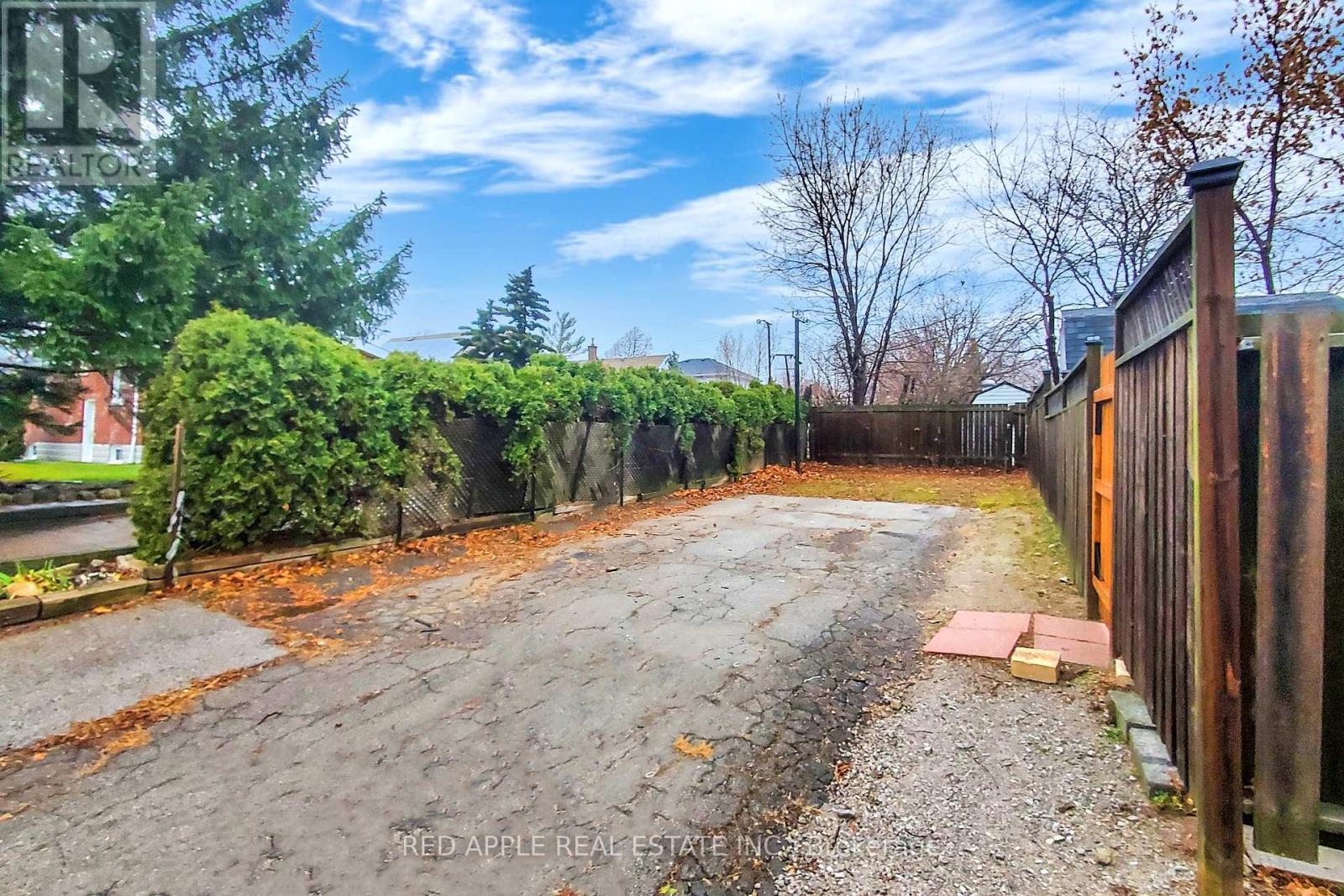Lower Level - 76 West 1st Street, Hamilton, Ontario  L9C 3C3 - Photo 25 - X12449264