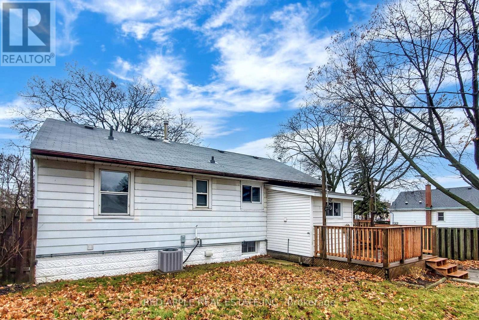 Lower Level - 76 West 1st Street, Hamilton, Ontario  L9C 3C3 - Photo 28 - X12449264
