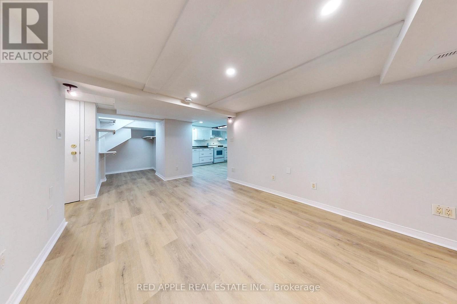 Lower Level - 76 West 1st Street, Hamilton, Ontario  L9C 3C3 - Photo 7 - X12449264