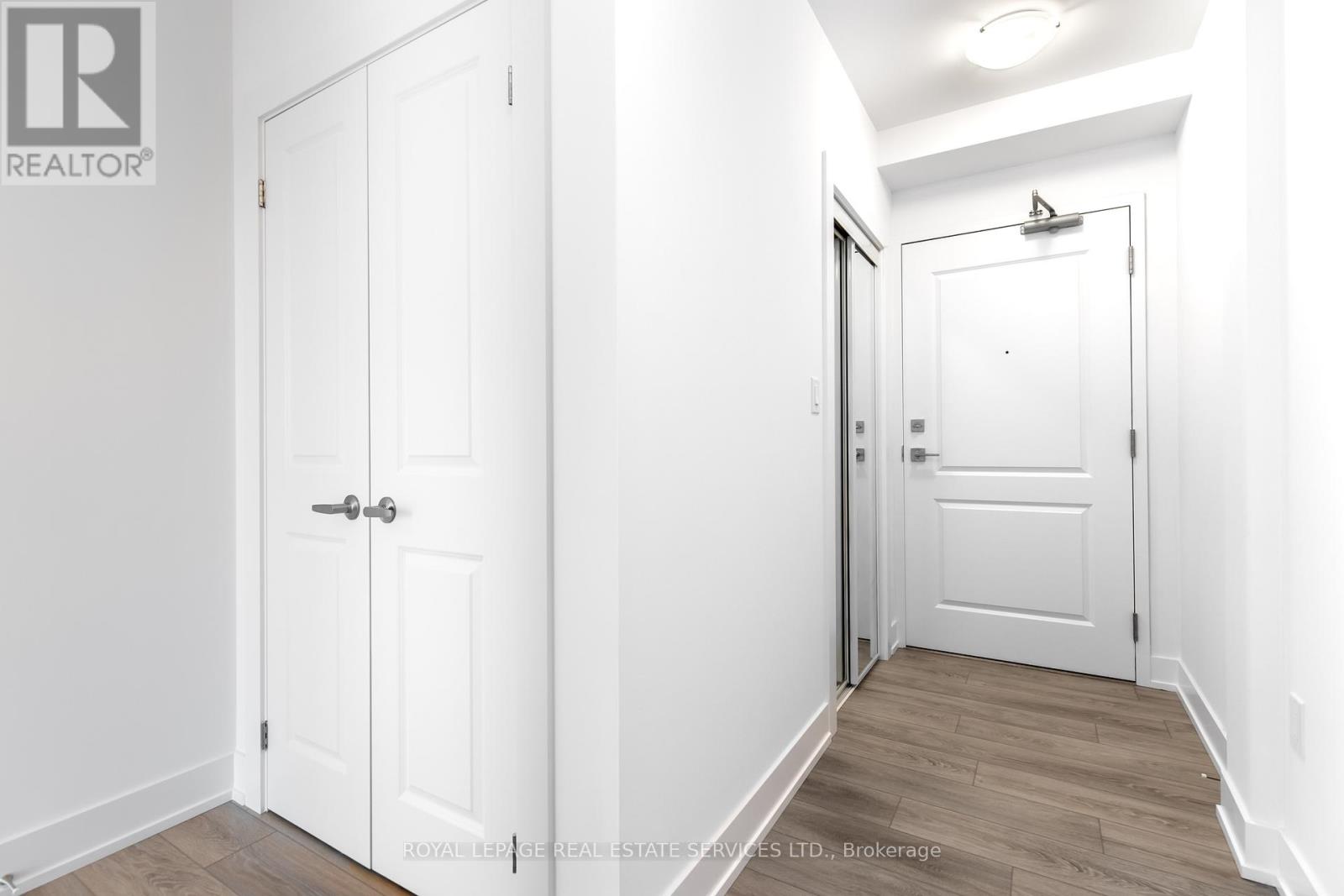 1211 - 470 Dundas Street E, Hamilton, Ontario  L8B 2A6 - Photo 4 - X12449272