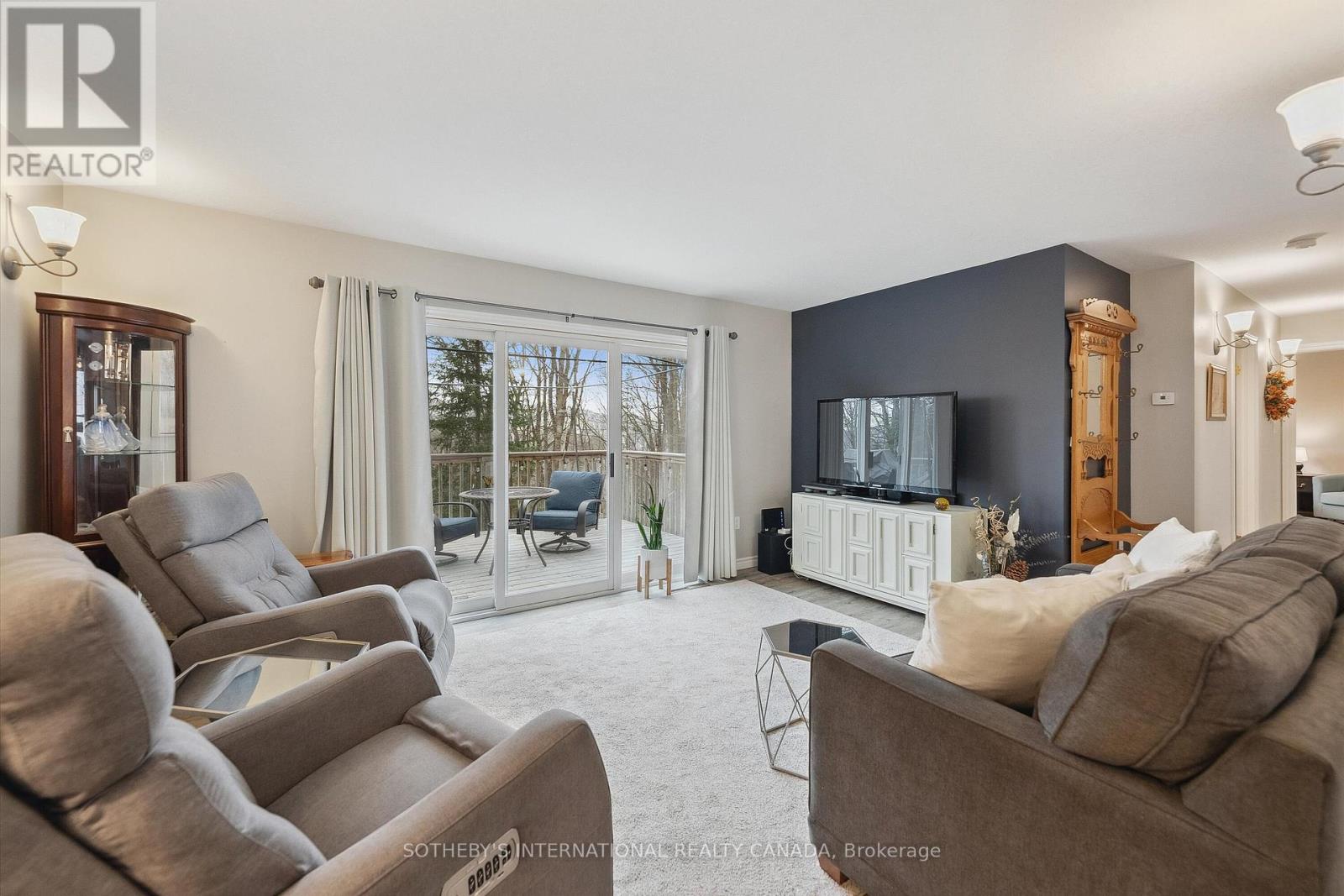 202 Sunnyside Street, Dysart Et Al (Dysart), Ontario  K0M 1S0 - Photo 14 - X12449286