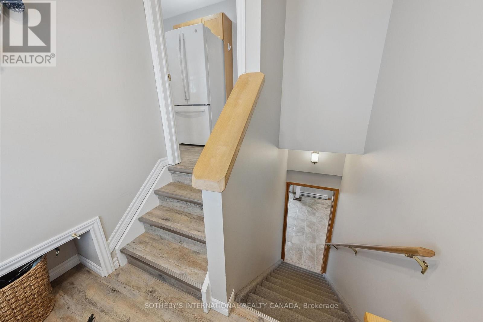 202 Sunnyside Street, Dysart Et Al (Dysart), Ontario  K0M 1S0 - Photo 25 - X12449286