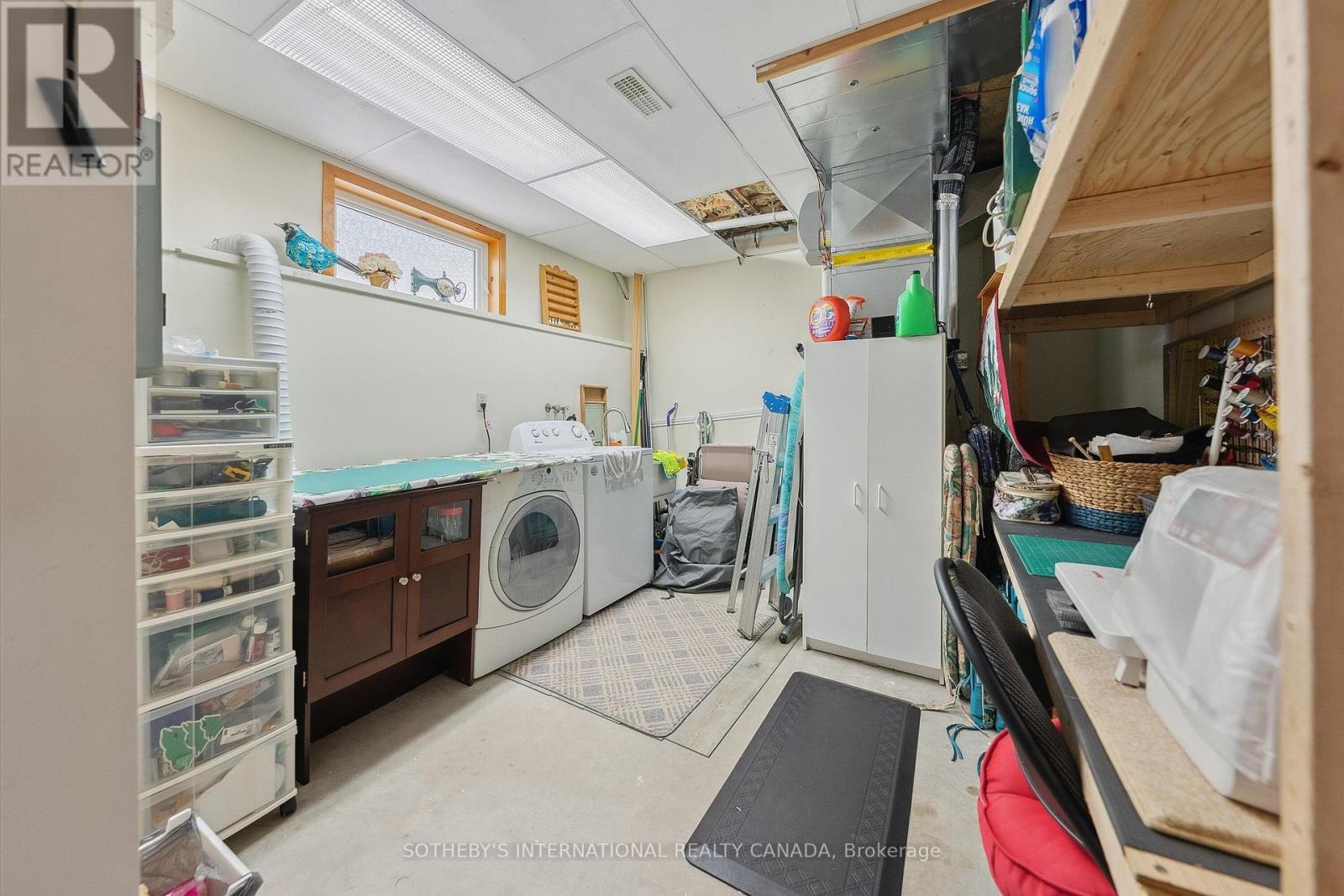 202 Sunnyside Street, Dysart Et Al (Dysart), Ontario  K0M 1S0 - Photo 37 - X12449286