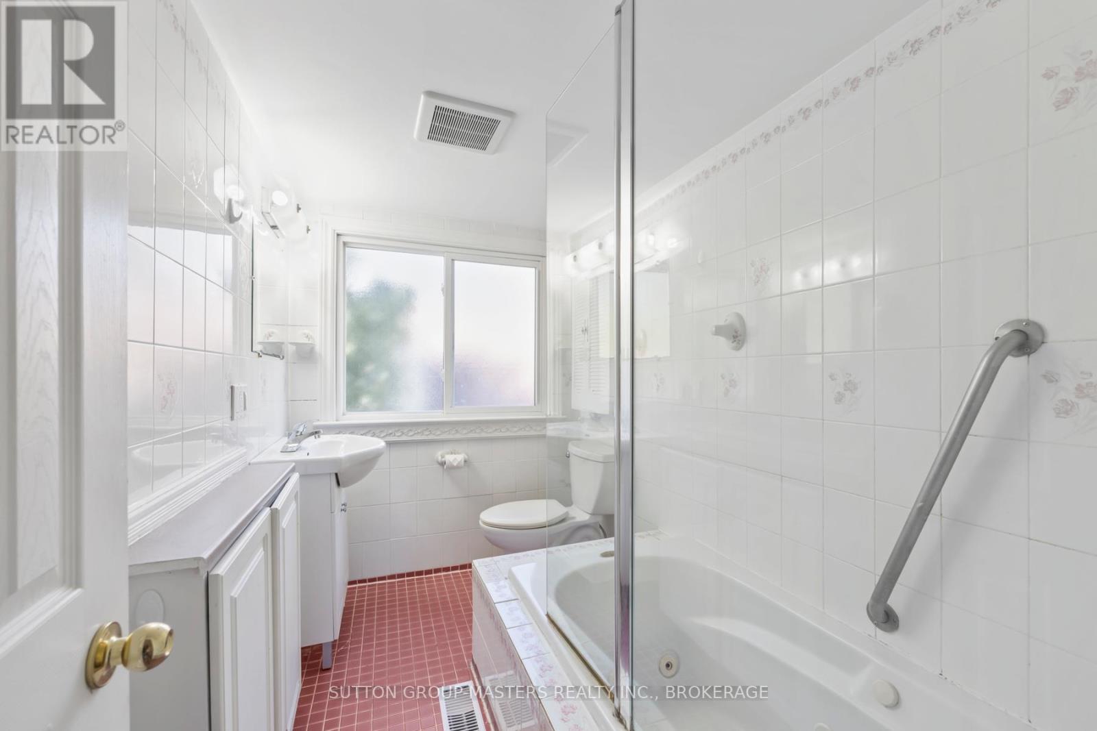 720 Brock Street, Kingston (Central City East), Ontario  K7L 1W2 - Photo 24 - X12449585
