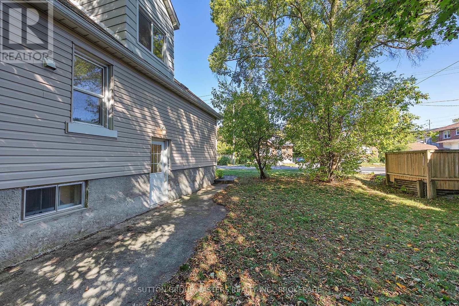 720 Brock Street, Kingston (Central City East), Ontario  K7L 1W2 - Photo 8 - X12449585
