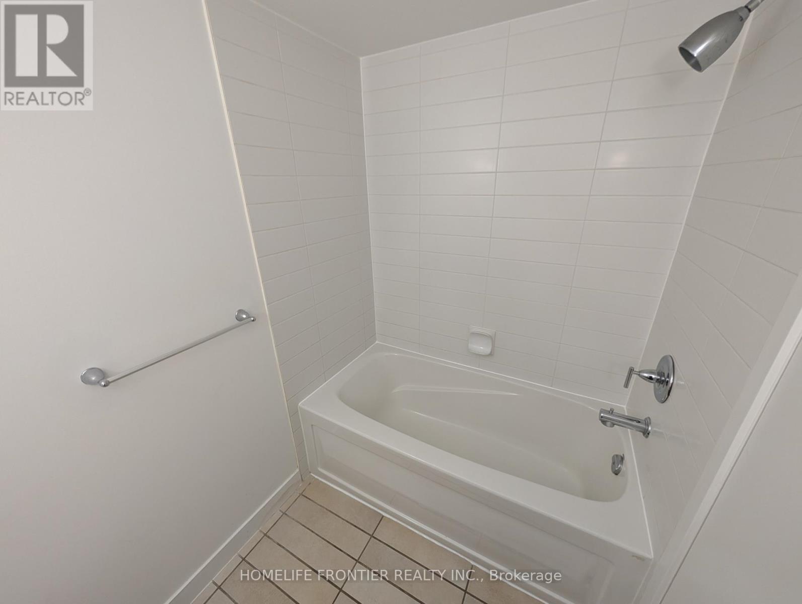 912 - 4k Spadina Avenue, Toronto, Ontario  M5V 3Y9 - Photo 7 - C12443034