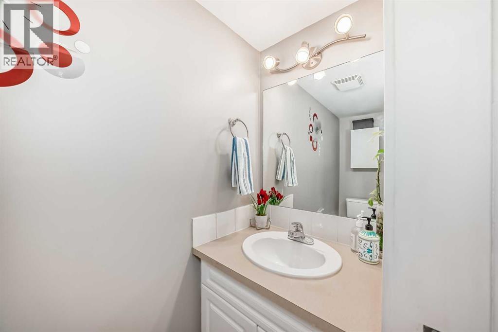 302, 50 Westland Road, Okotoks, Alberta  T1S 2G4 - Photo 18 - A2249757