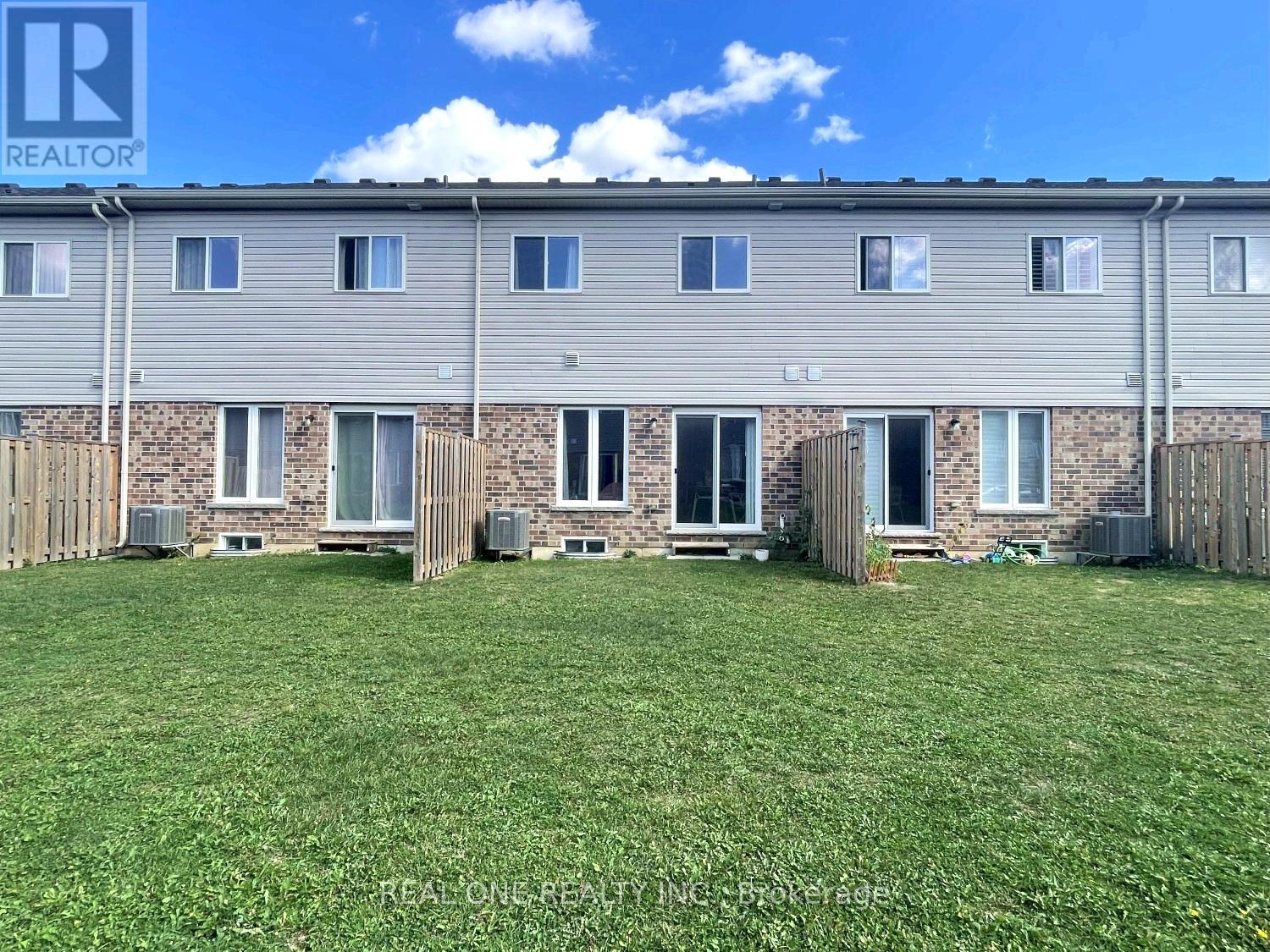 7 Sharp Drive, Hamilton, Ontario  L9K 0J9 - Photo 26 - X12415212