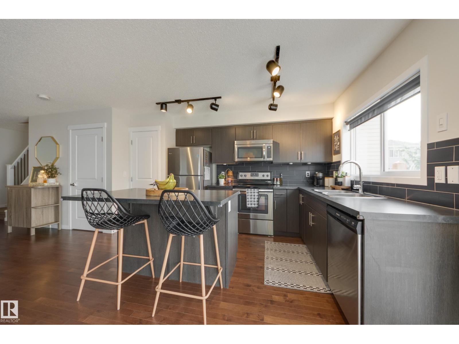 16722 64 St Nw, Edmonton, Alberta  T5Y 3P8 - Photo 11 - E4461126