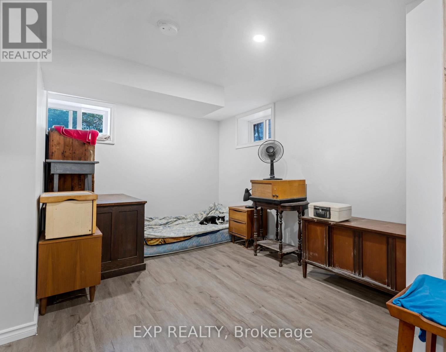 1986 Stanley Av Avenue, Niagara Falls, Ontario  L2E 6S4 - Photo 31 - X12449533