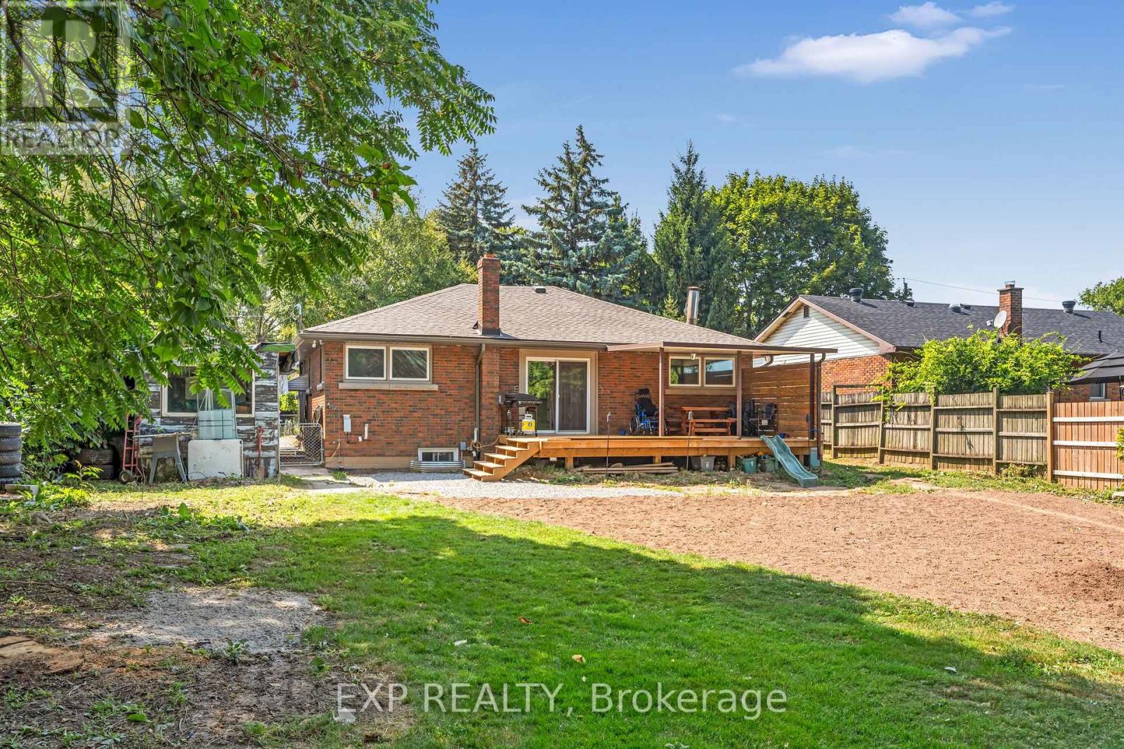 1986 Stanley Av Avenue, Niagara Falls, Ontario  L2E 6S4 - Photo 38 - X12449533