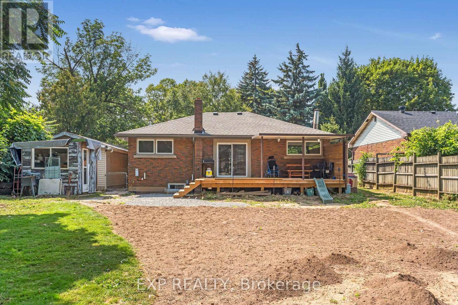 1986 Stanley Av Avenue, Niagara Falls, Ontario  L2E 6S4 - Photo 39 - X12449533