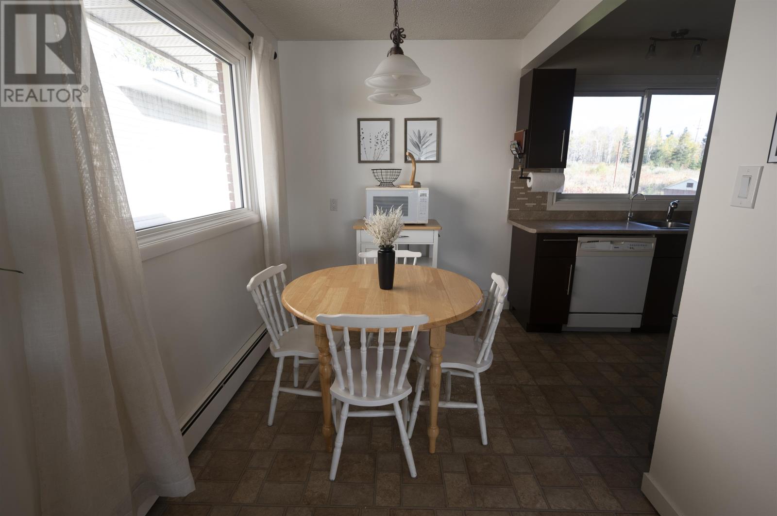 34 Velva Avenue, Thunder Bay, Ontario  P7A 6N5 - Photo 11 - TB253164