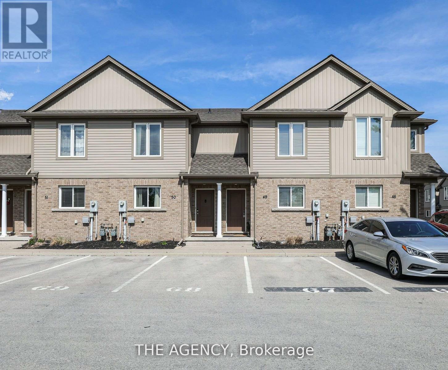 49 - 6118 Kelsey Crescent, Niagara Falls, Ontario  L2H 0M6 - Photo 4 - X12449579