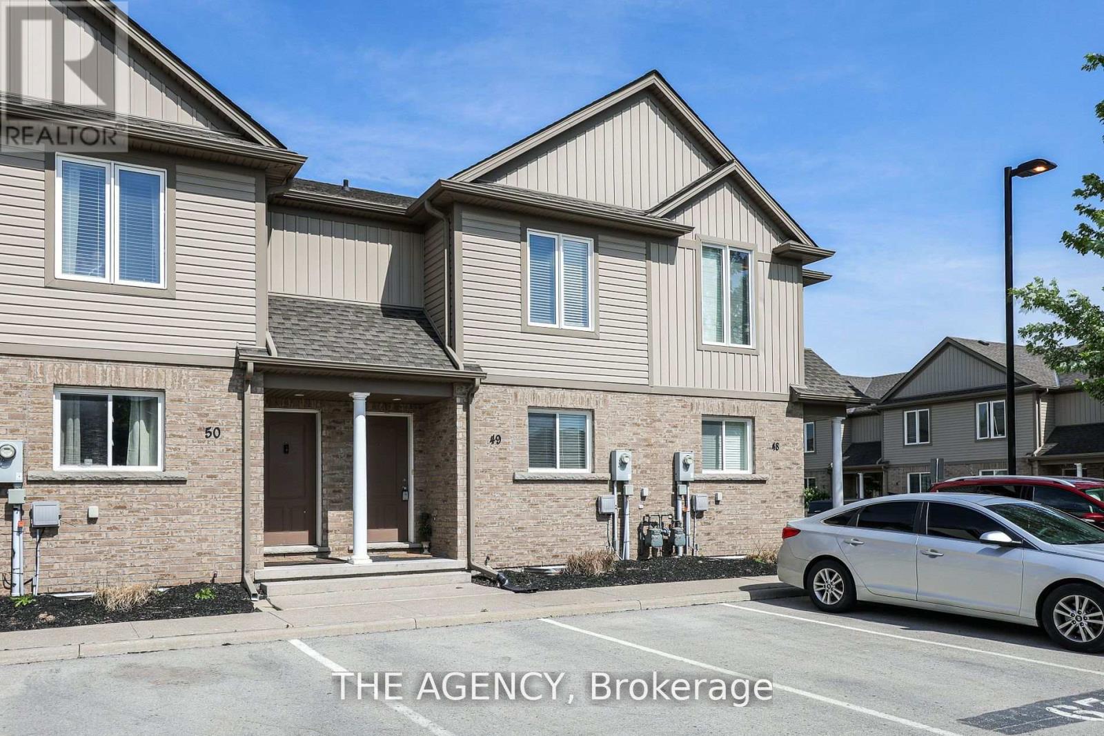 49 - 6118 Kelsey Crescent, Niagara Falls, Ontario  L2H 0M6 - Photo 5 - X12449579