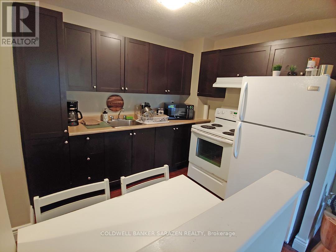 204 Bruyere Street, Ottawa, Ontario  K1N 5E3 - Photo 3 - X12347432