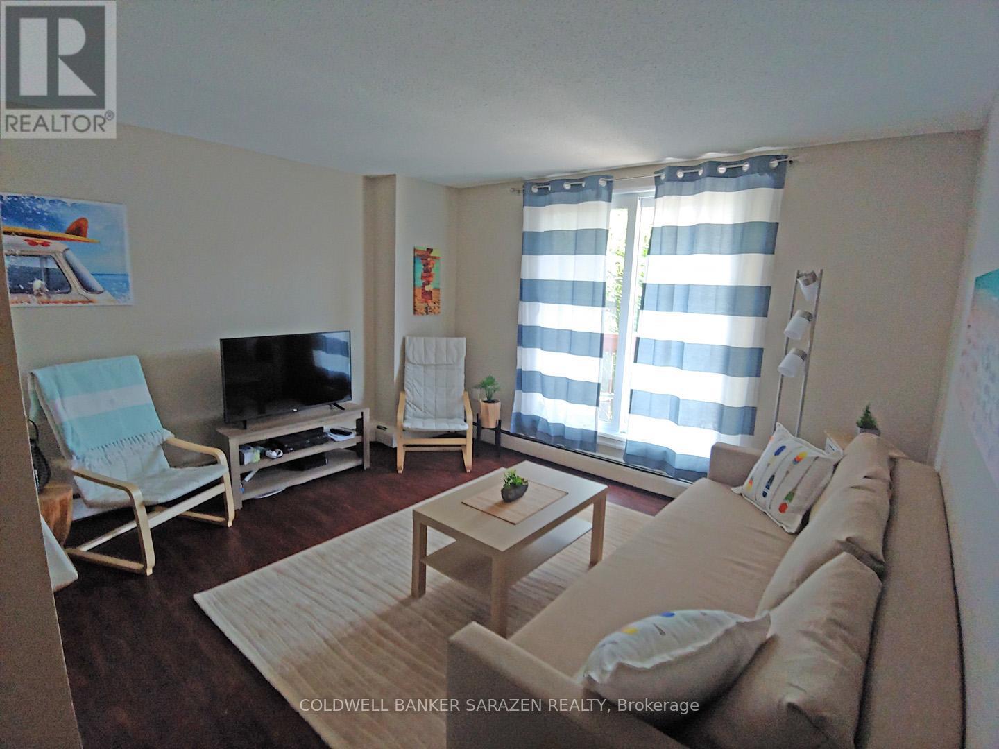204 Bruyere Street, Ottawa, Ontario  K1N 5E3 - Photo 4 - X12347432