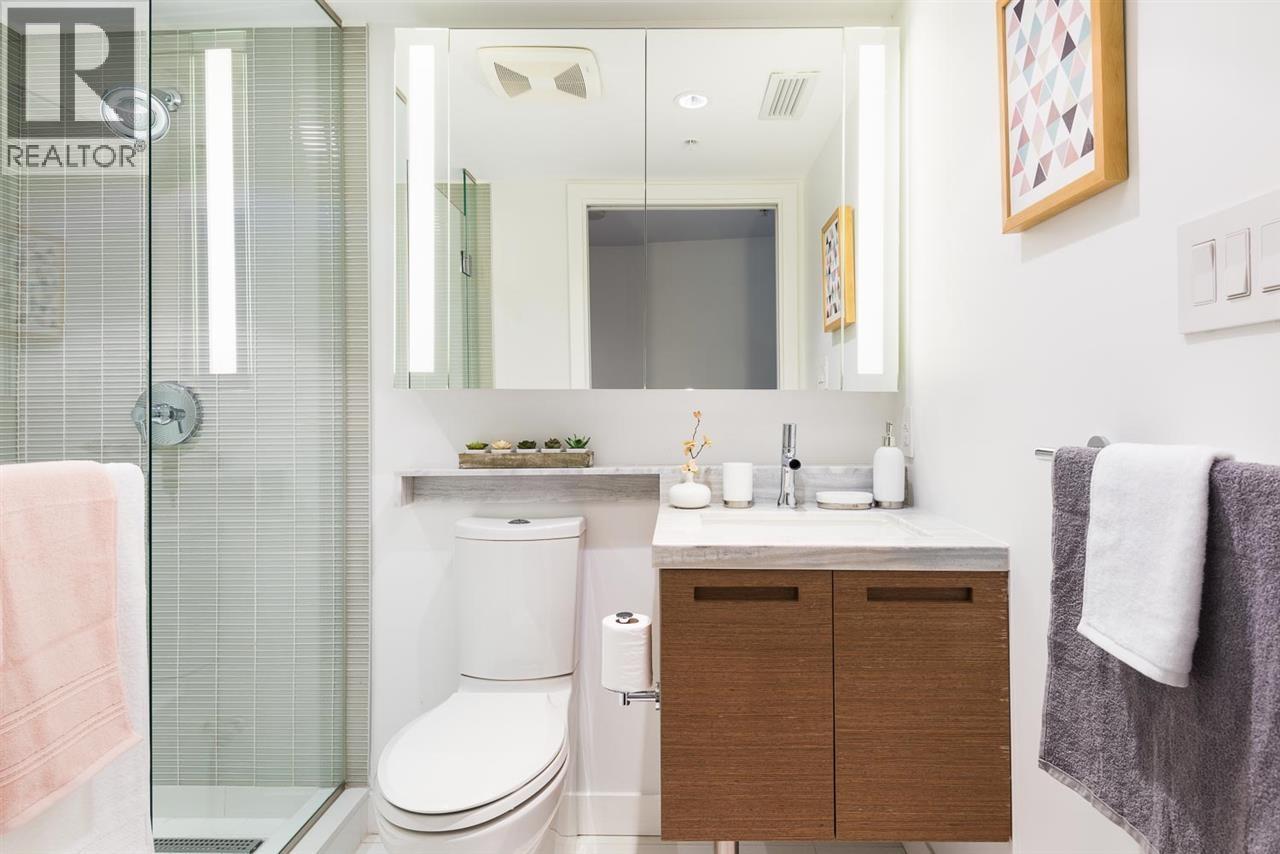 1001 777 Richards Street, Vancouver, British Columbia  V6B 0M6 - Photo 13 - R3055799