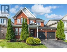 14 REGINA Road, Barrie, Ontario