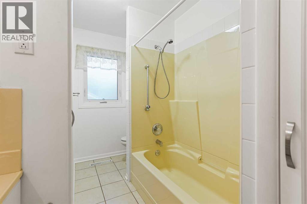 1415 16 Avenue S, Lethbridge, Alberta  T1K 0Y6 - Photo 17 - A2260231