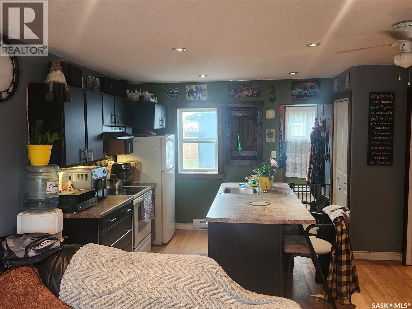218 2nd Avenue W, Maidstone, Saskatchewan  S0M 1M0 - Photo 13 - SK019920