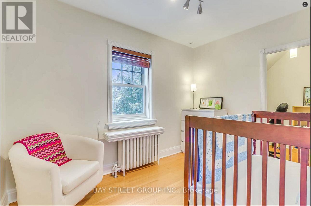 230 Chaplin Crescent, Toronto, Ontario  M5P 1B4 - Photo 13 - C12448521