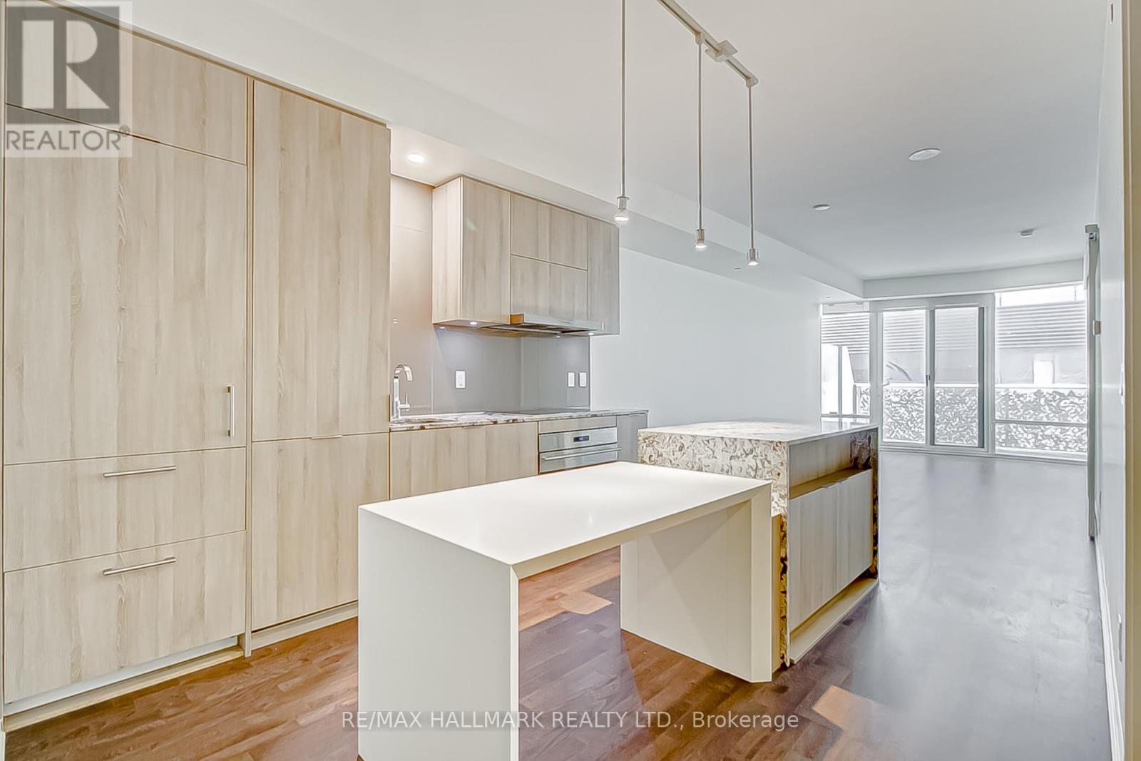 314 - 1 Bloor Street E, Toronto, Ontario  M4W 0A8 - Photo 4 - C12449344
