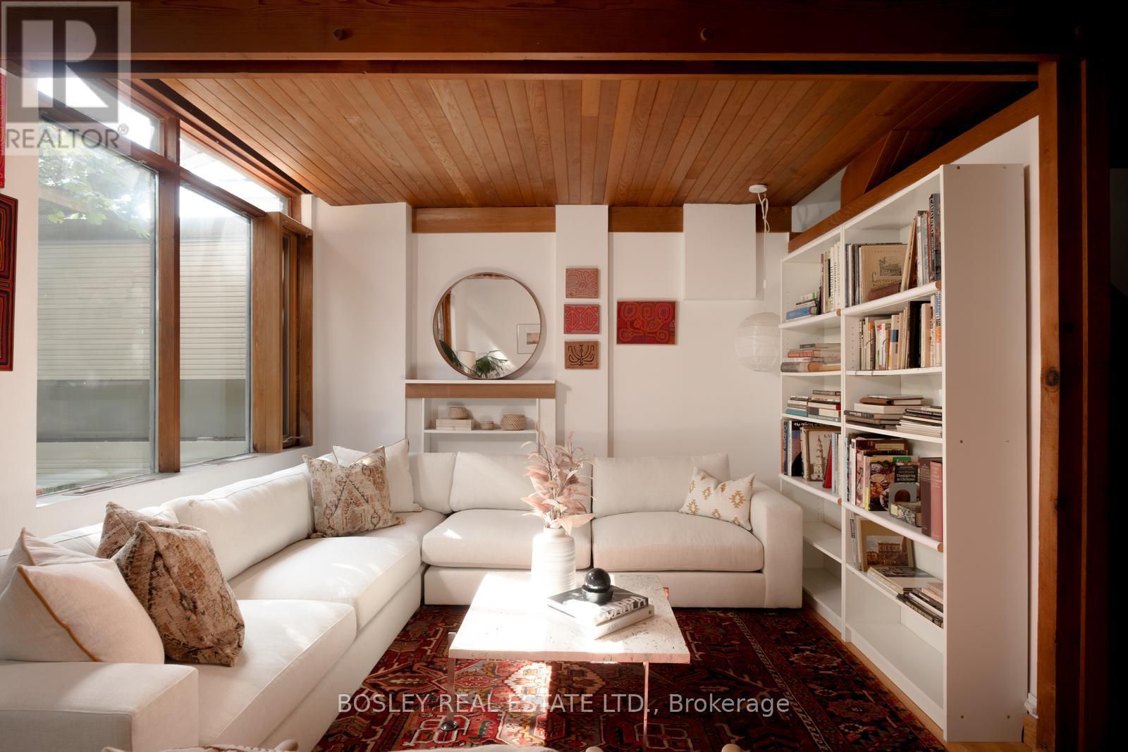 169 Heath Street E, Toronto (Rosedale-Moore Park), Ontario  M4T 1S6 - Photo 14 - C12449424