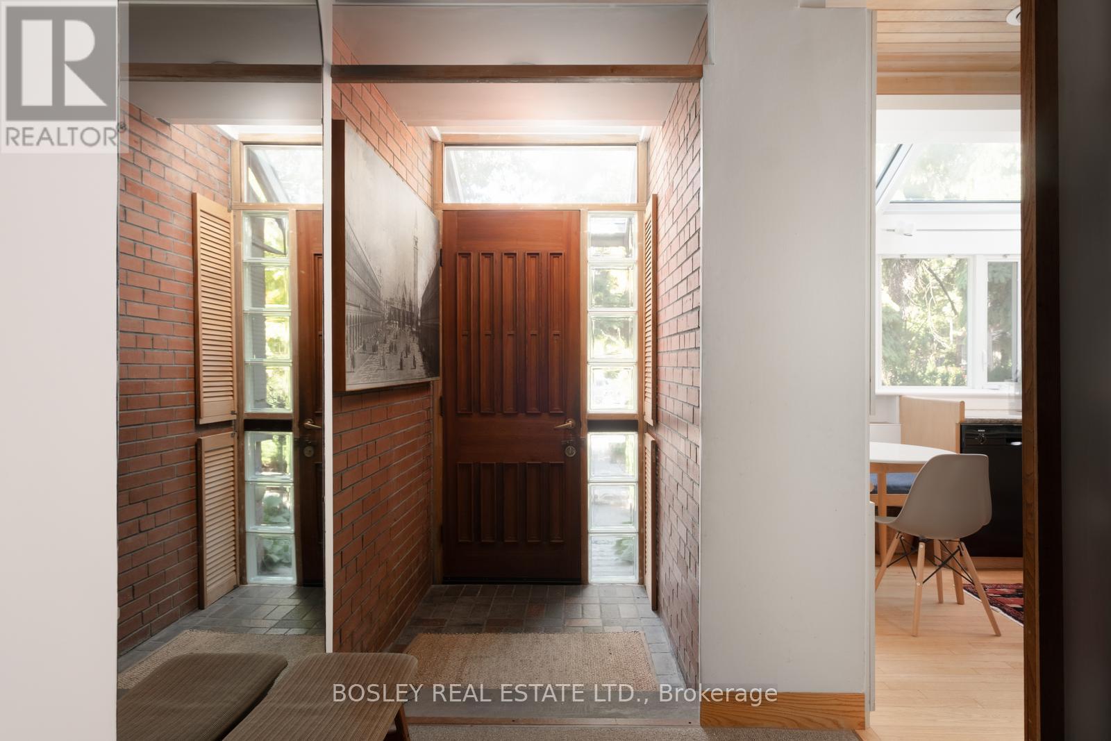 169 Heath Street E, Toronto (Rosedale-Moore Park), Ontario  M4T 1S6 - Photo 3 - C12449424