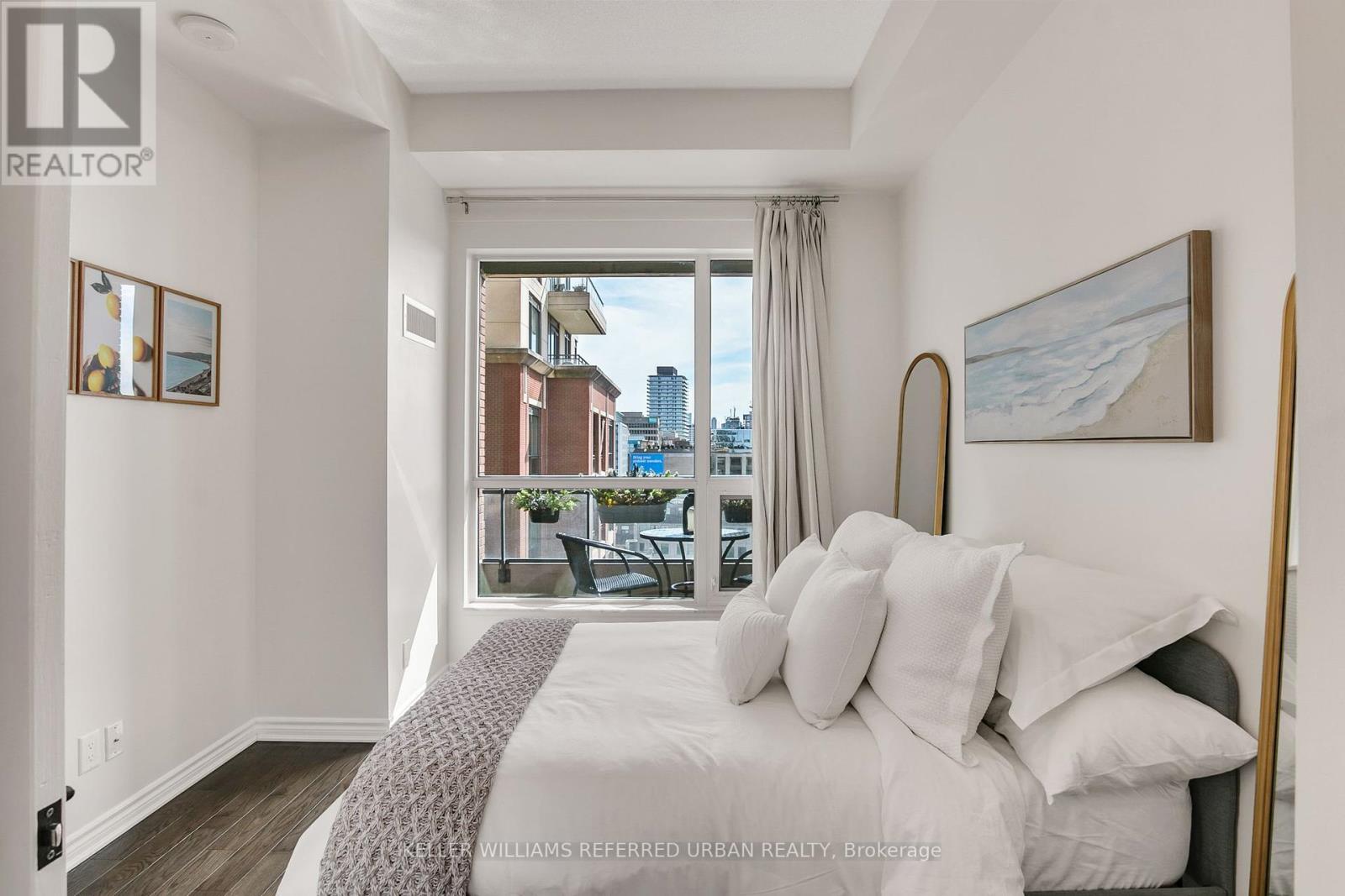 725 - 23 Glebe Road W, Toronto, Ontario  M5P 0A1 - Photo 22 - C12449431