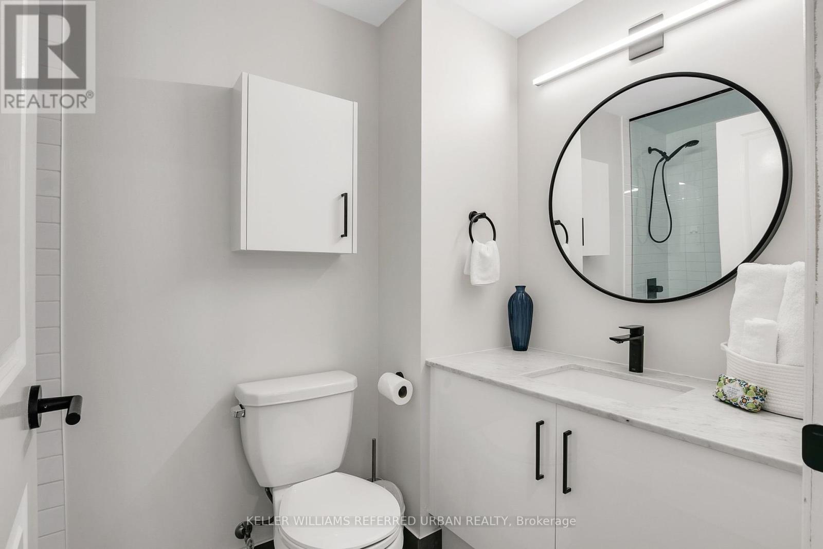 725 - 23 Glebe Road W, Toronto, Ontario  M5P 0A1 - Photo 25 - C12449431